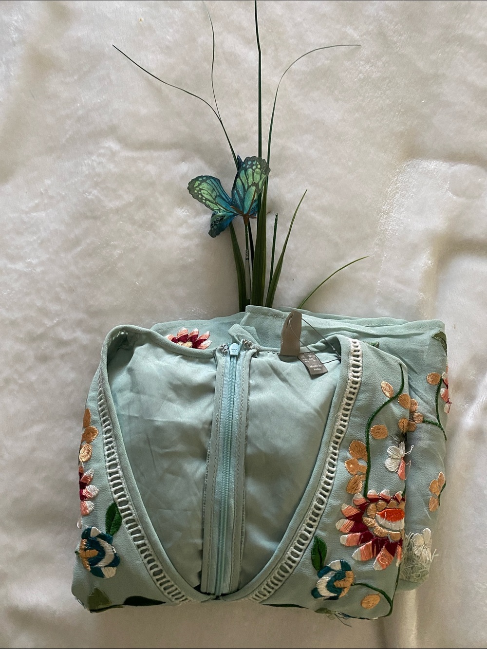 ASOS Embroidered Floral V-Neck Mini Dress in Sage Green. Size 12 - Picture 11 of 11